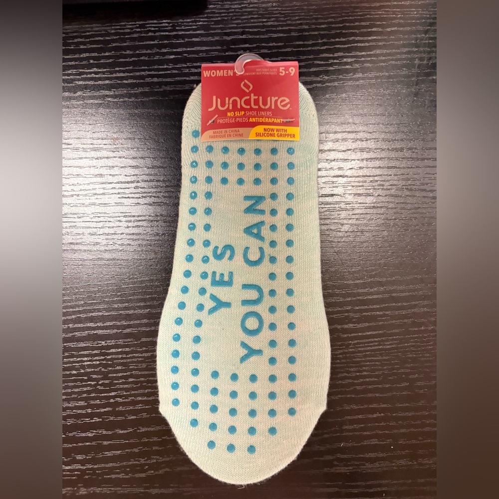 Juncture No Slip Shoe Liners Womens 5-9 Yes You Can Grip Socks